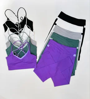 ست نیم‌تنه و لگ ورزشی اسپاندکس وارداتی 2025 با کیفیت عالی